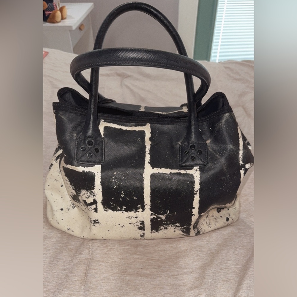 Gwen Stefani L.A.M.B. Black and White Graphic Tote Vintage
